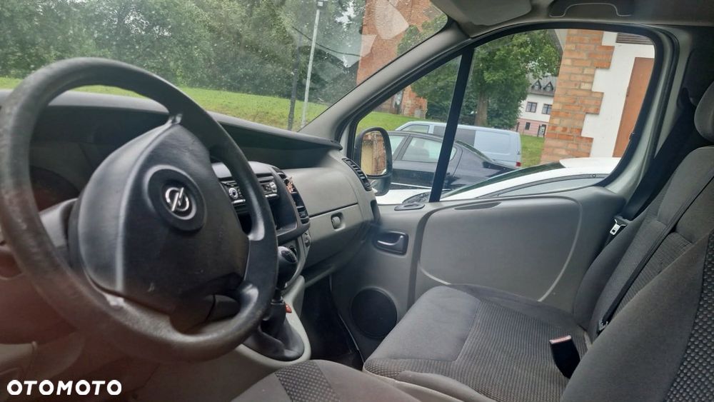 Opel Vivaro - 3