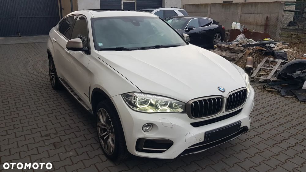BMW X6 xDrive40d - 22
