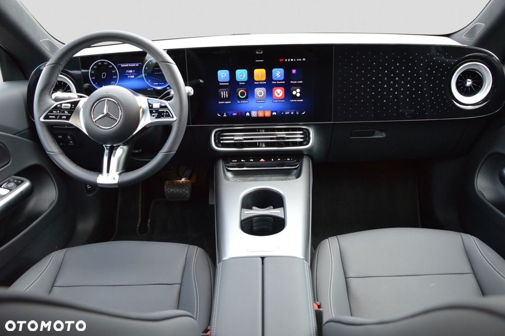 Mercedes-Benz CLA 200 mHEV 4-Matic 8G-DCT - 20