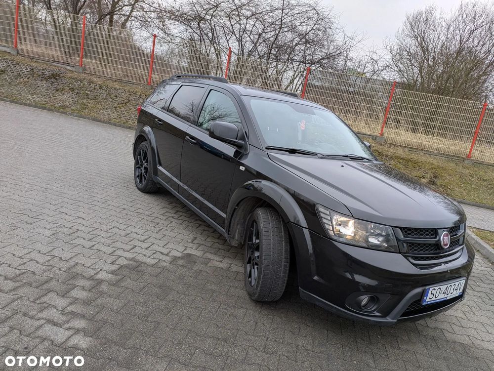 Fiat Freemont 2.0 Multijet Black Code AWD - 1