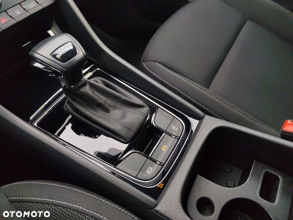 Skoda Karoq 1.5 TSI ACT Selection DSG - 20