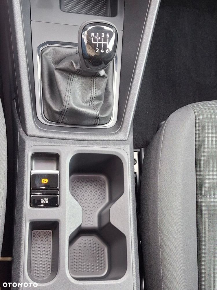 Volkswagen Caddy - 22
