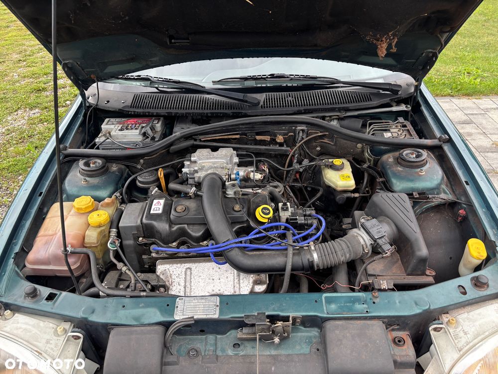 Ford Escort - 13