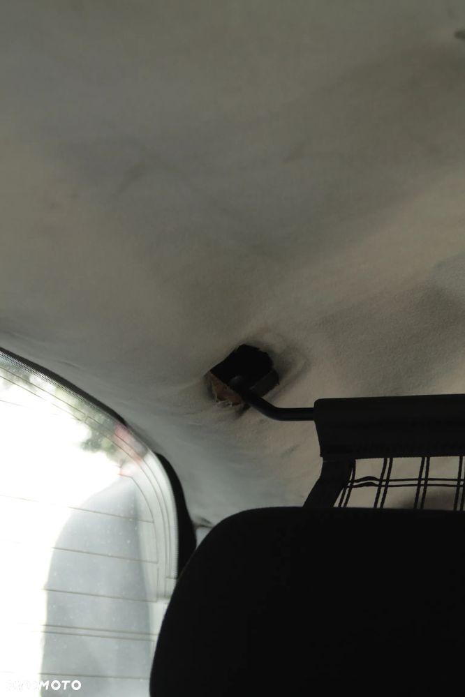 Toyota Avensis 2.0 D-4D Sol - 31