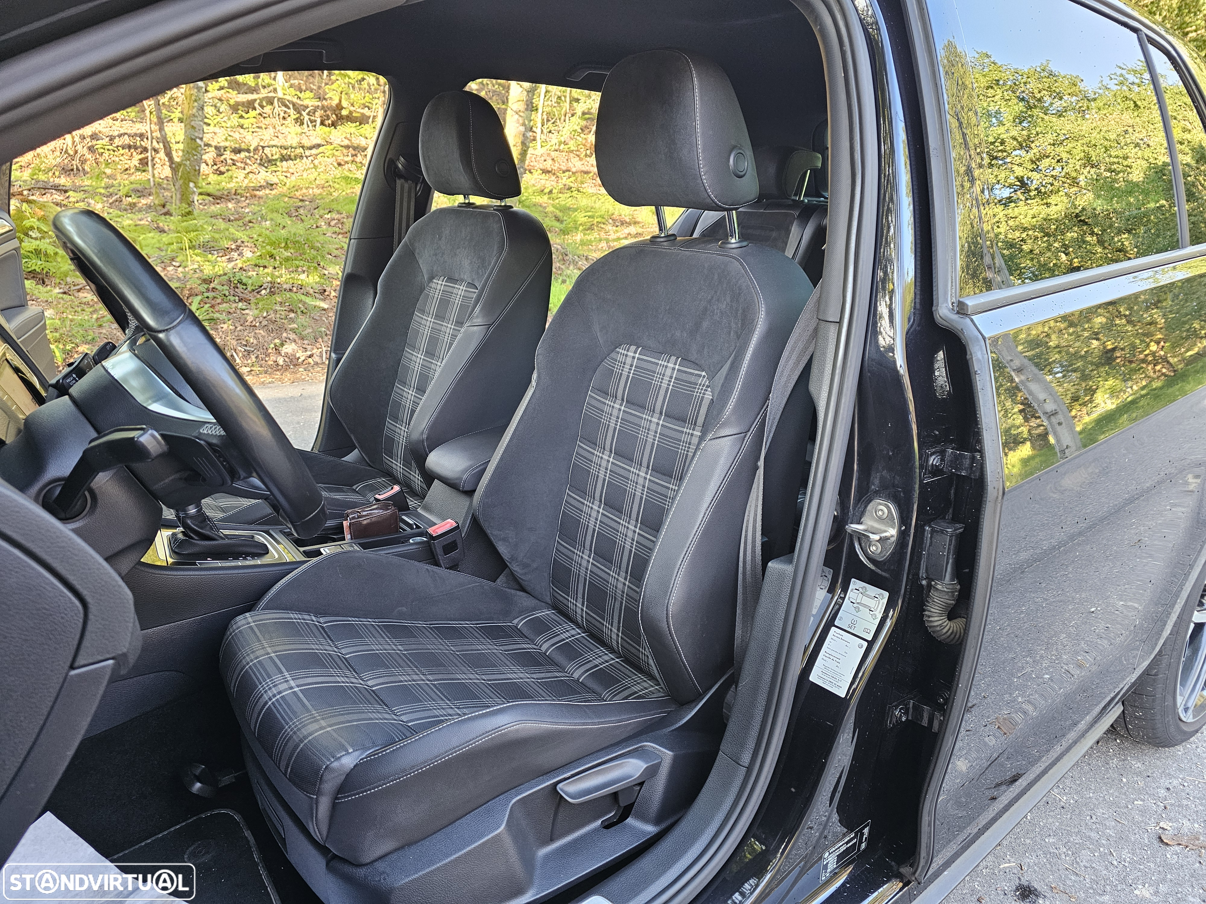 VW Golf 2.0 TDI GTD DSG - 13