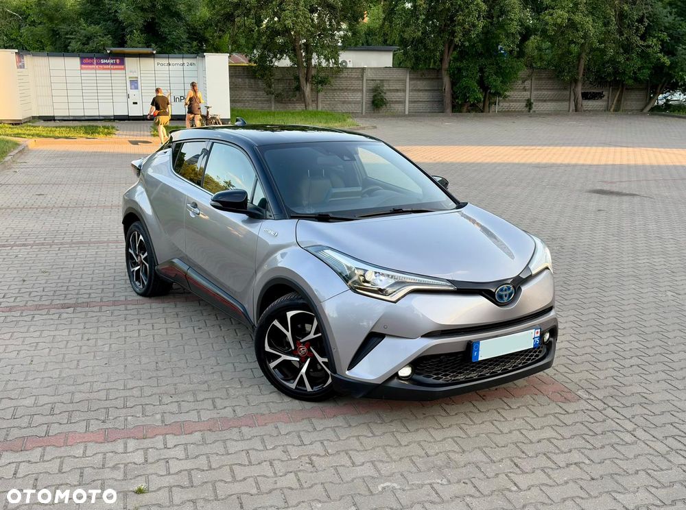 Toyota C-HR 1.8 Hybrid Neon Lime powered by JBL - 3