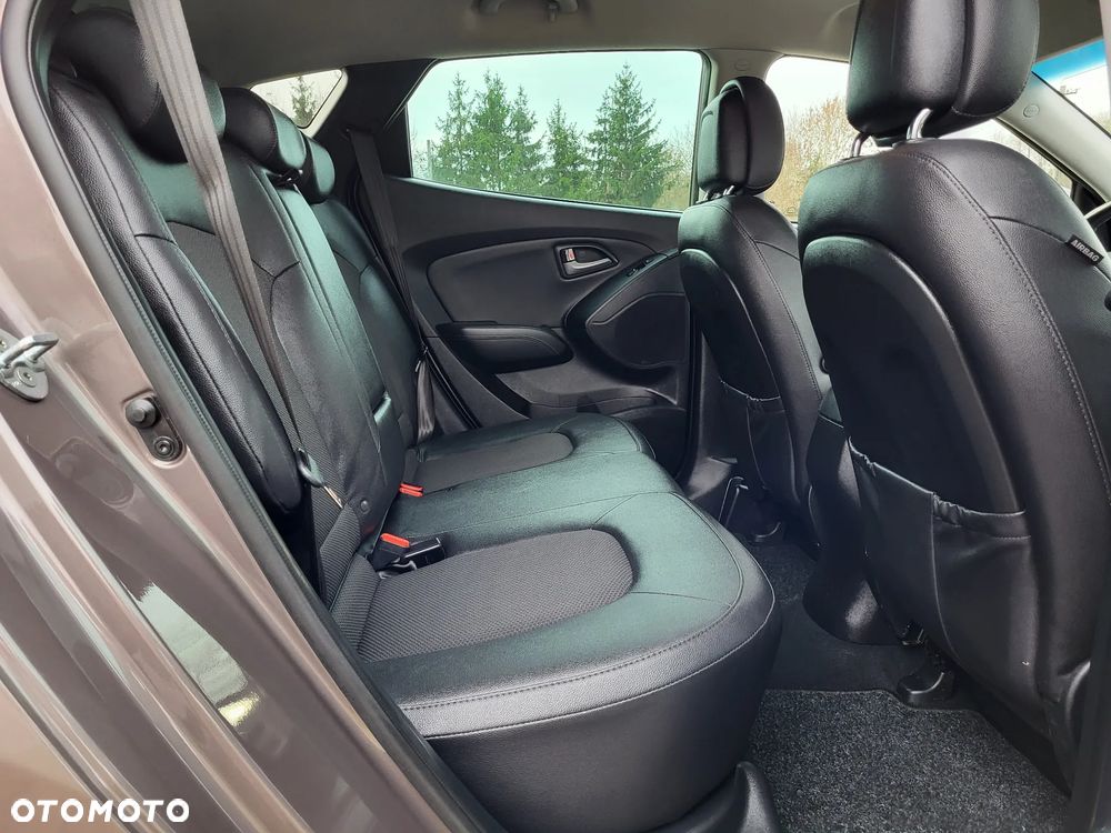 Hyundai ix35 blue 1.6 2WD Finale Gold - 23