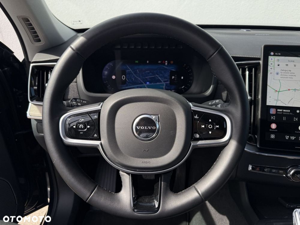 Volvo XC 90 - 20