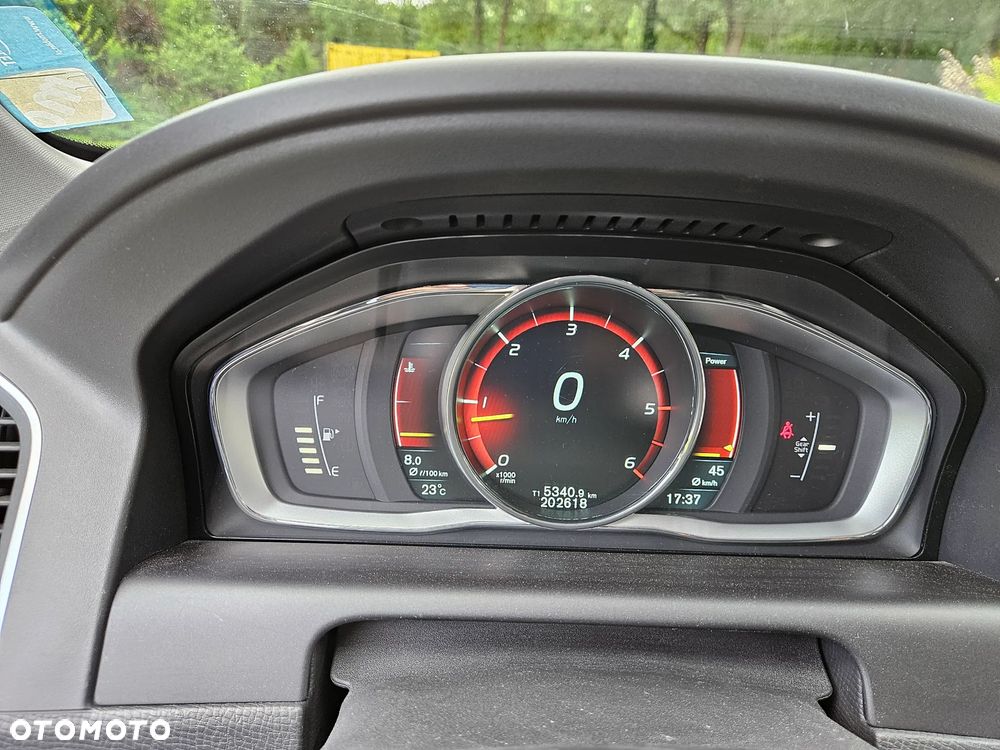 Volvo XC 60 D4 AWD Summum - 27