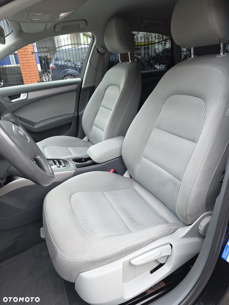 Audi A4 Limousine - 18