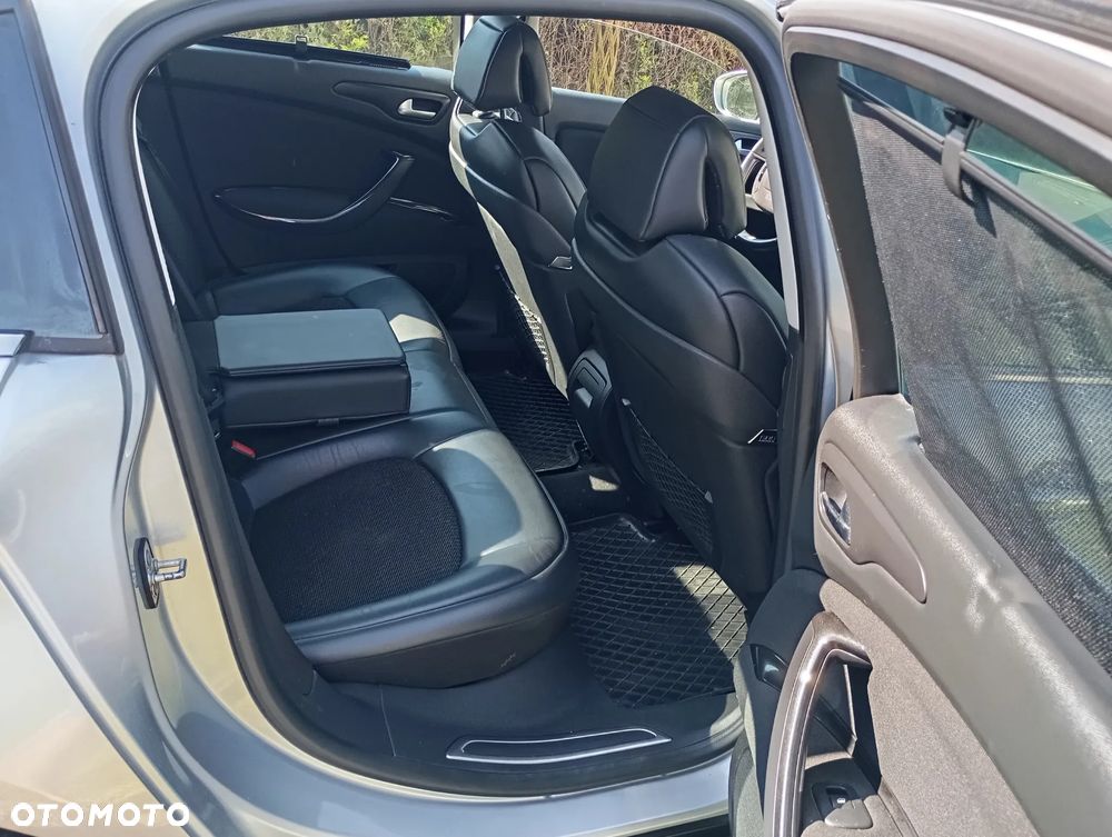 Citroën C5 2.0 HDi Exclusive - 10