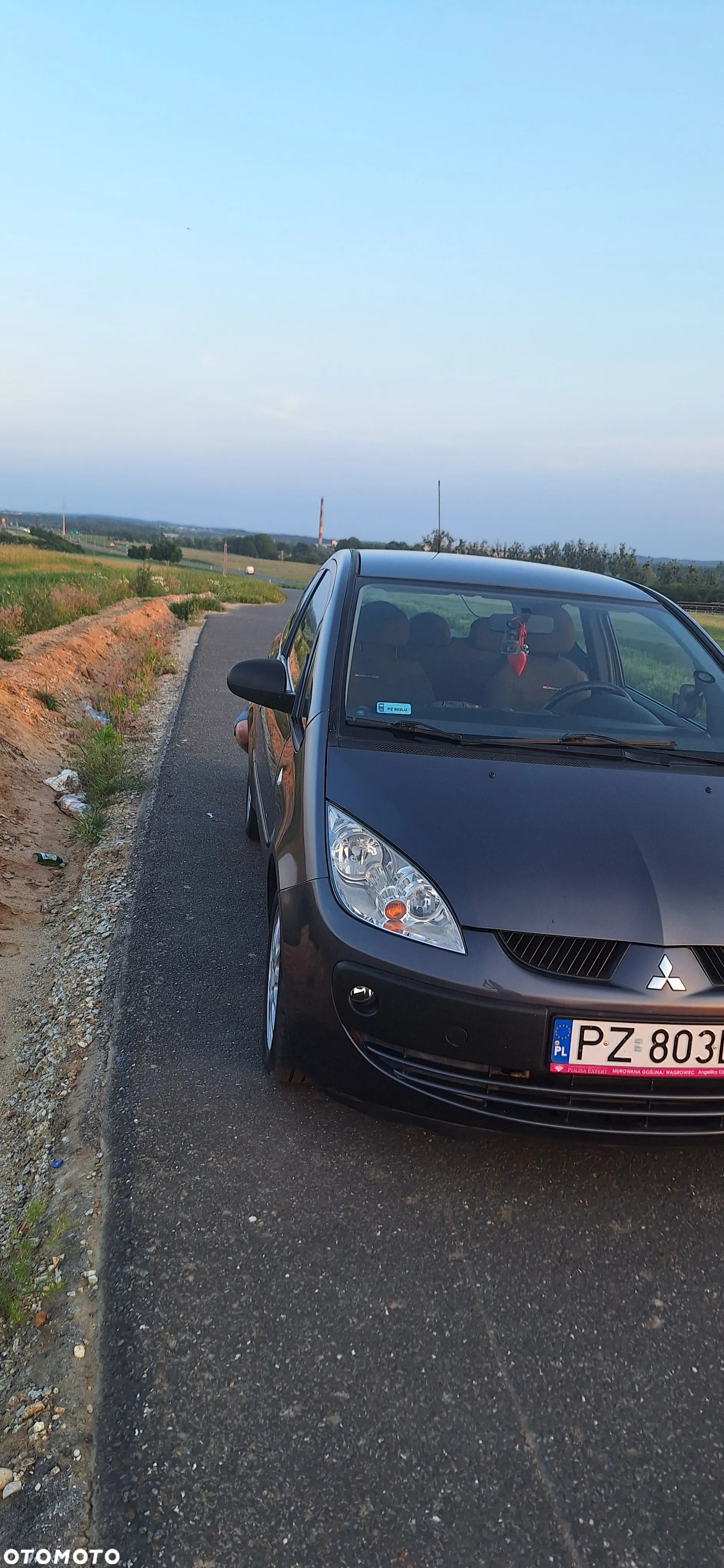 Mitsubishi Colt - 3