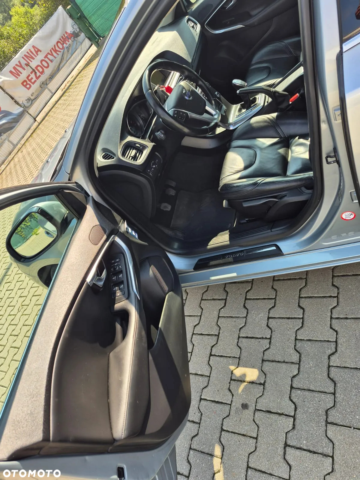 Volvo V40 T3 Summum - 15