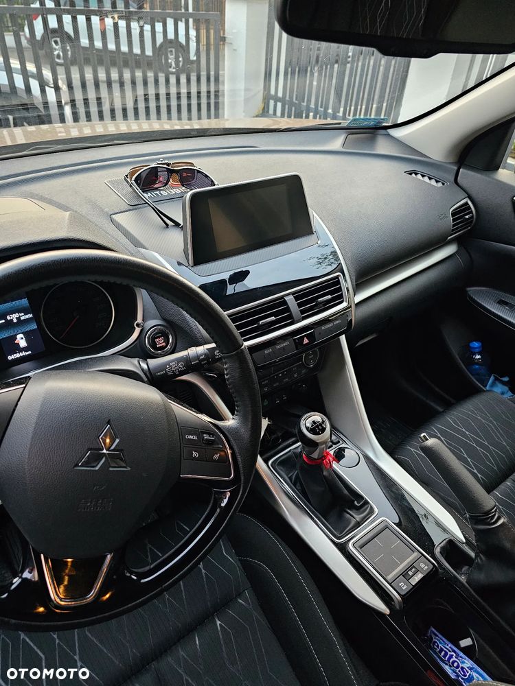 Mitsubishi Eclipse Cross 1.5 T Intense - 9