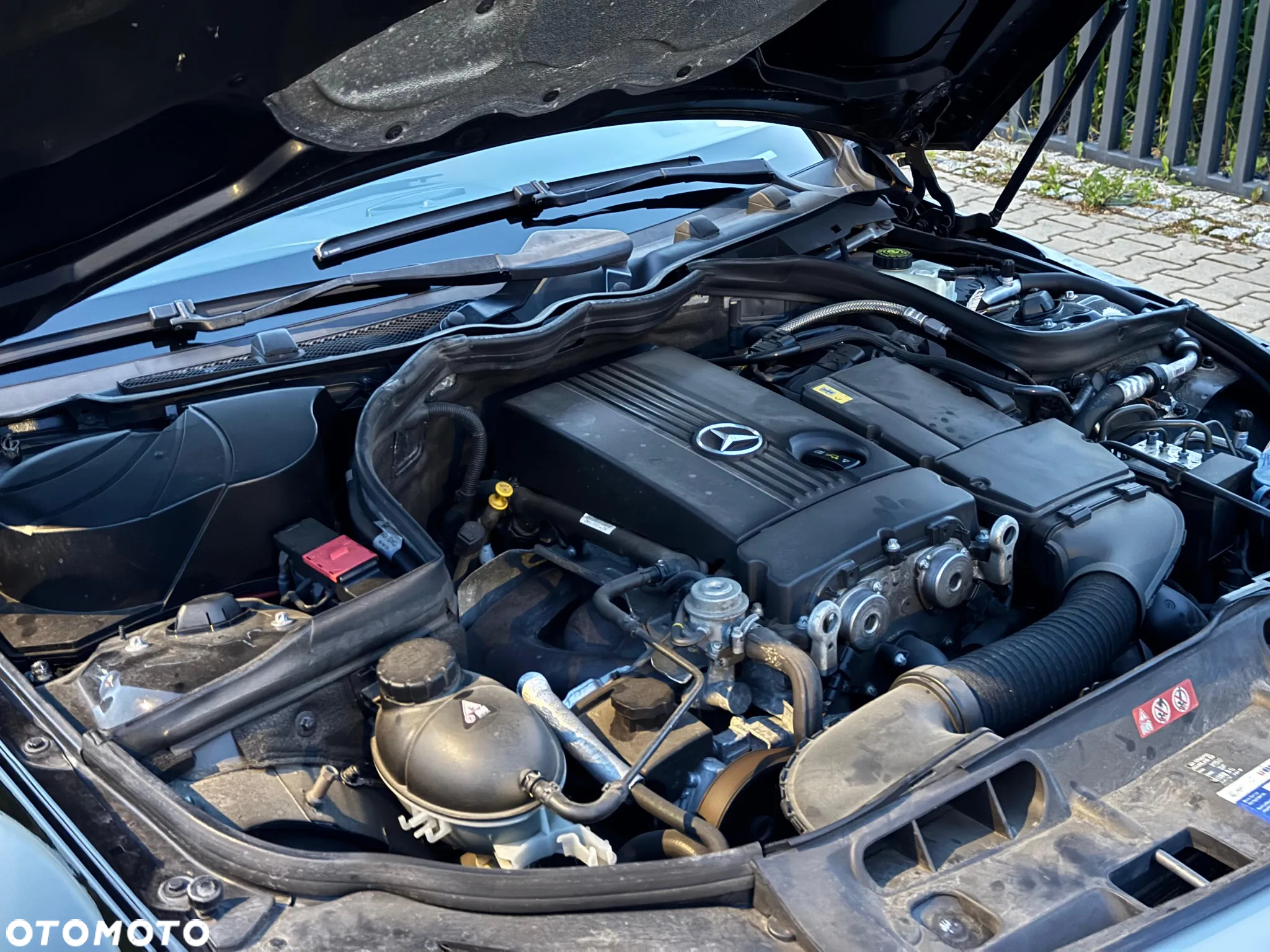 Mercedes-Benz Klasa C 200 T (BlueEFFICIENCY) 7G-TRONIC Avantgarde - 30