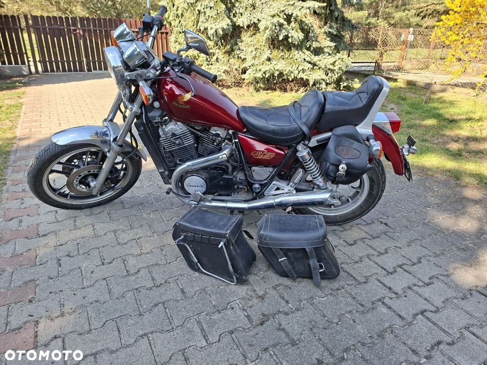 Honda VT - 7