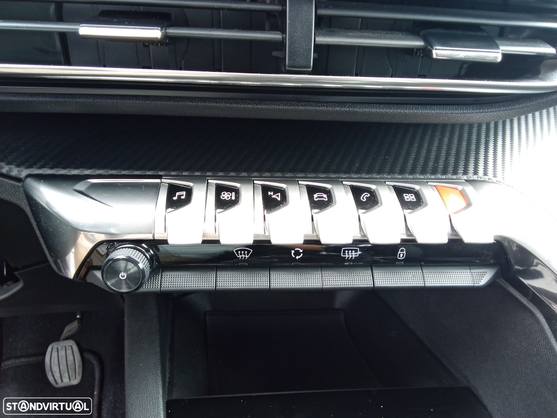 Peugeot 3008 1.5 BlueHDi Allure - 18
