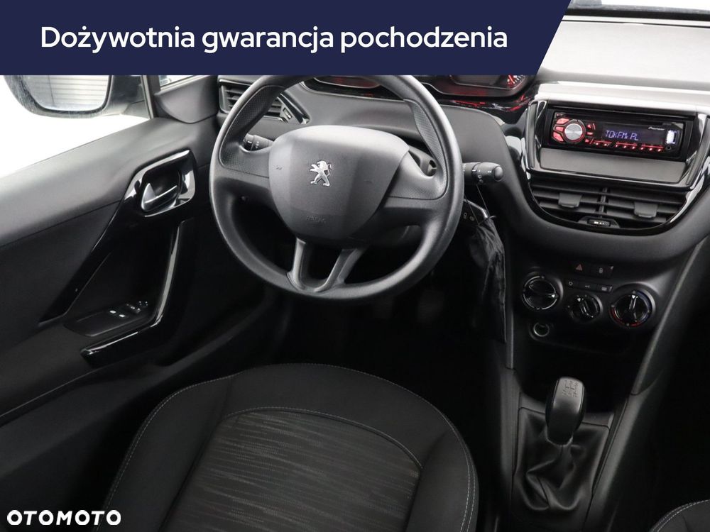Peugeot 208 - 9