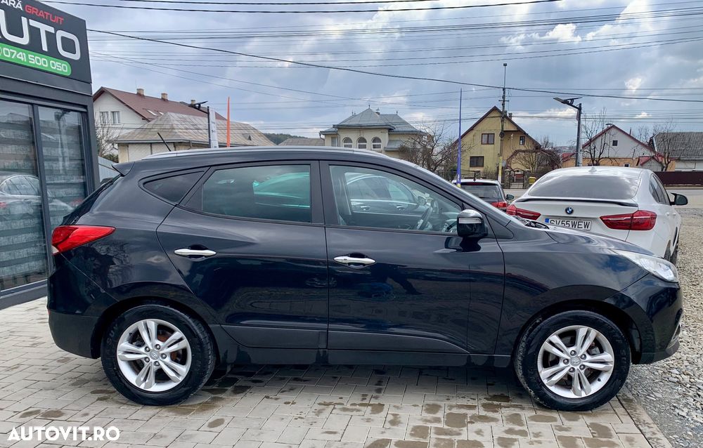 Hyundai ix35 2.0 CRDI 4WD Comfort - 2