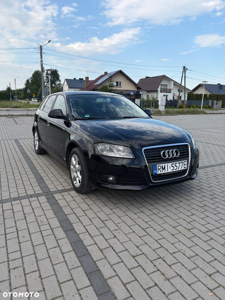 Audi A3 Sportback - 3