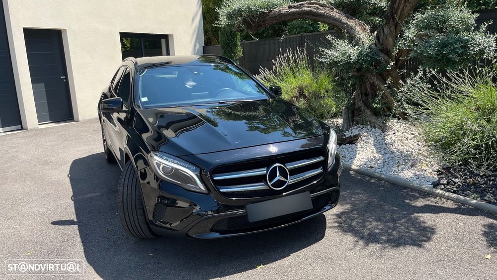 Mercedes-Benz GLA 200 (CDI) d 4Matic 7G-DCT Urban - 23
