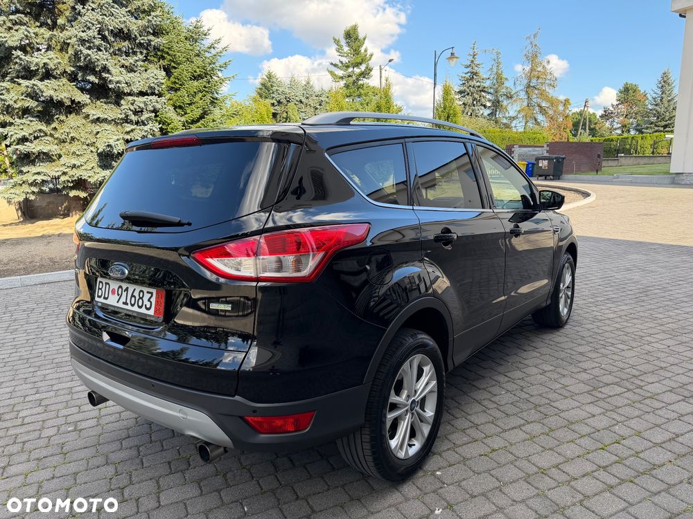 Ford Kuga 1.5 EcoBoost 2x4 Titanium - 9