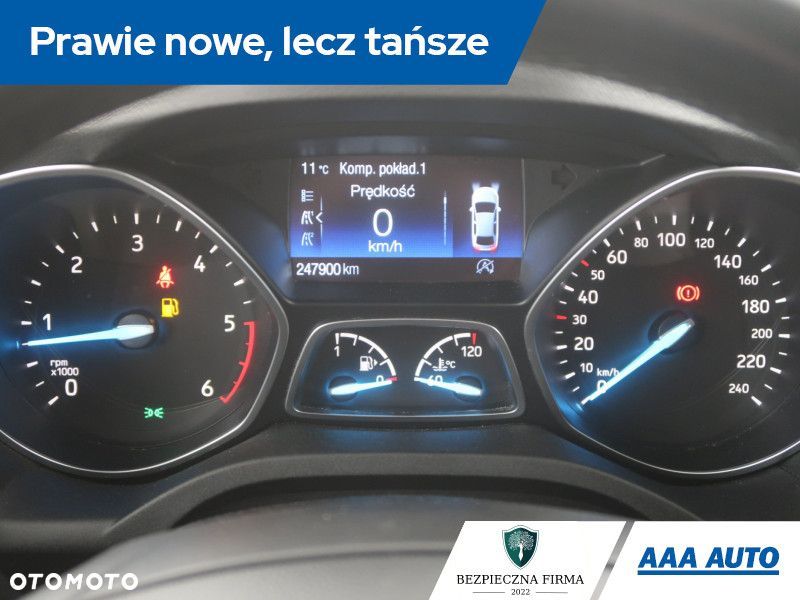 Ford Kuga - 13