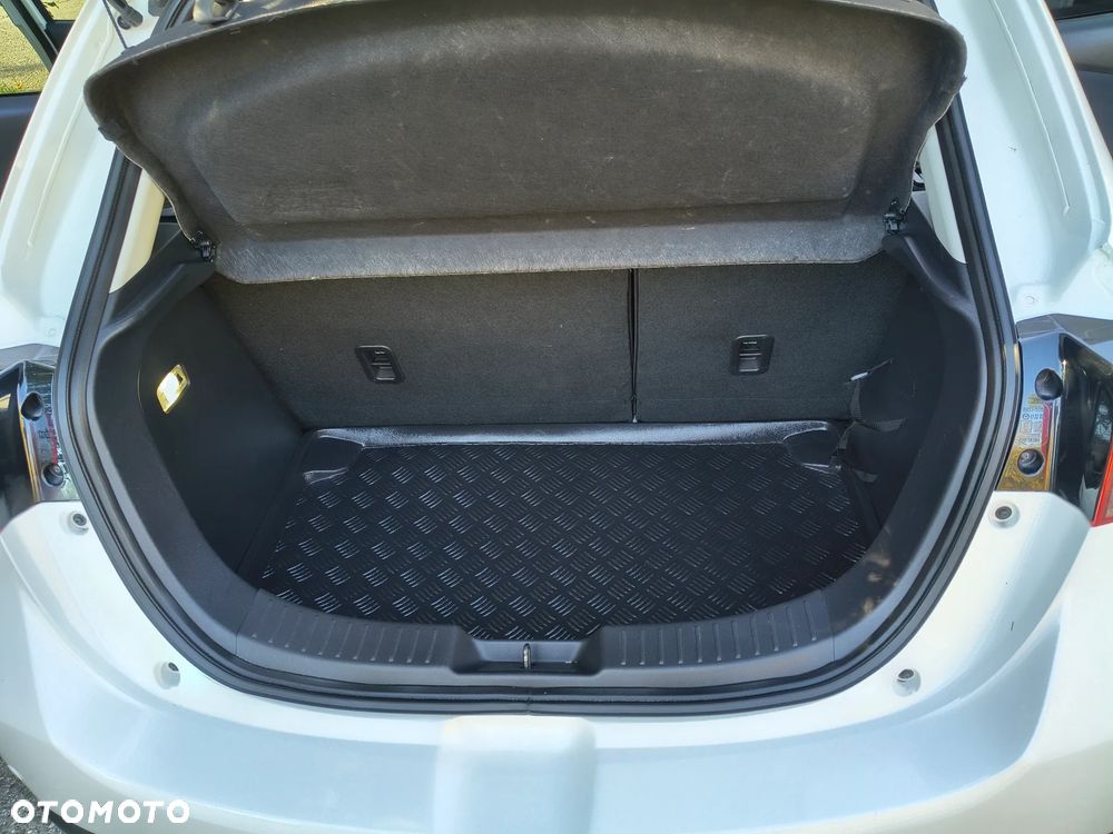 Mazda 2 - 20