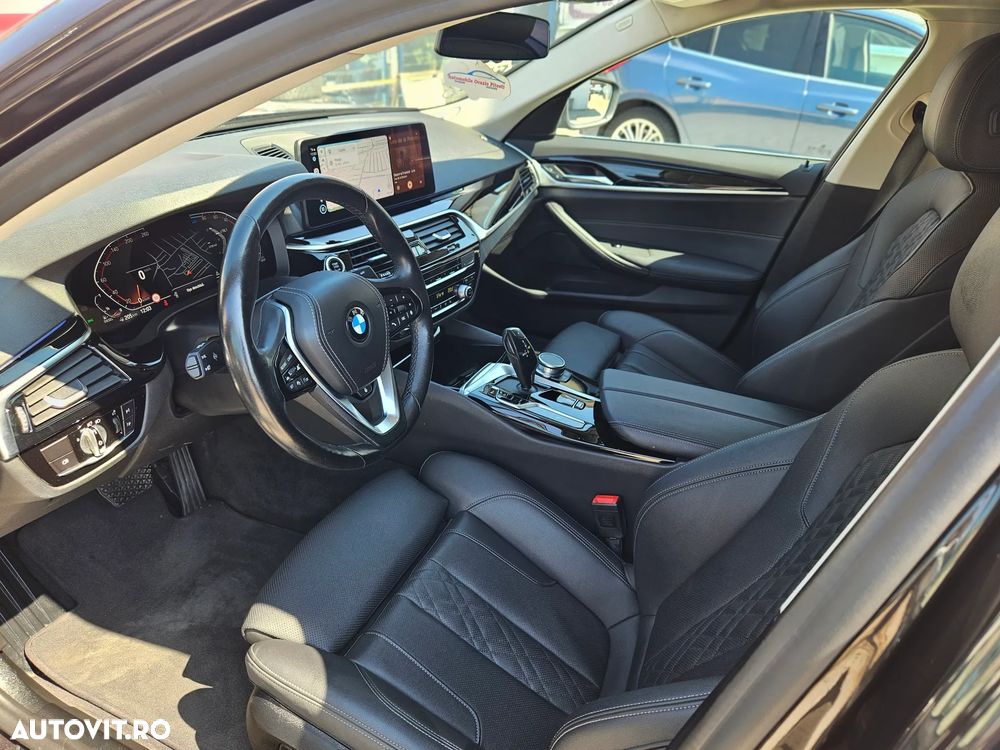 BMW Seria 5 520d Aut. Sport Line - 27