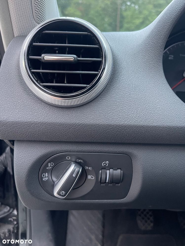Audi A3 3-drzwiowe 1.6 TDI Ambiente - 33