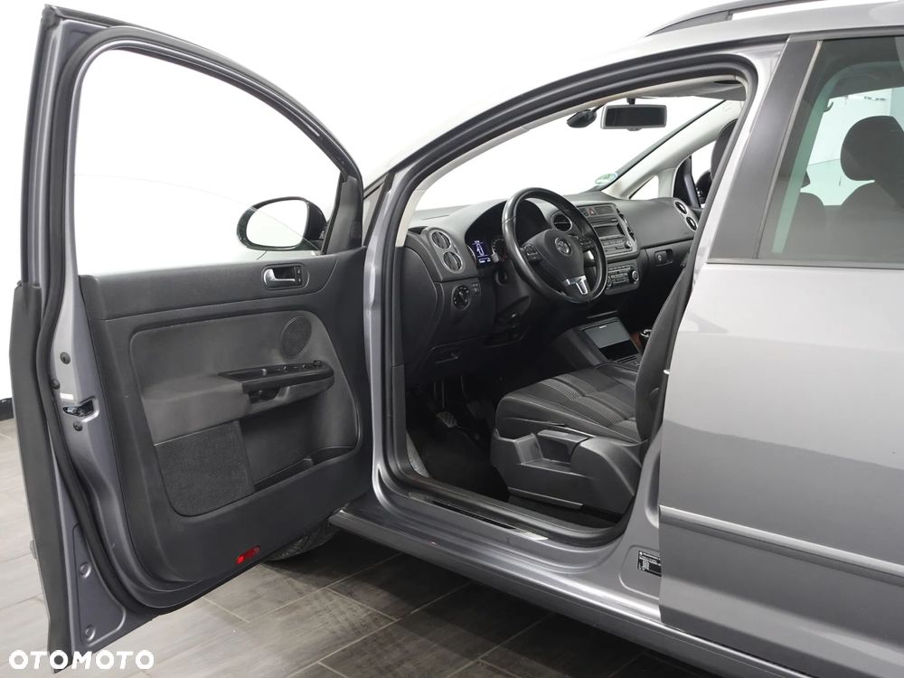 Volkswagen Golf Plus 1.6 TDI DPF MATCH - 18