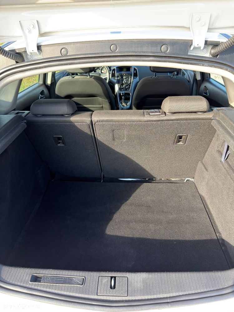 Opel Astra - 9