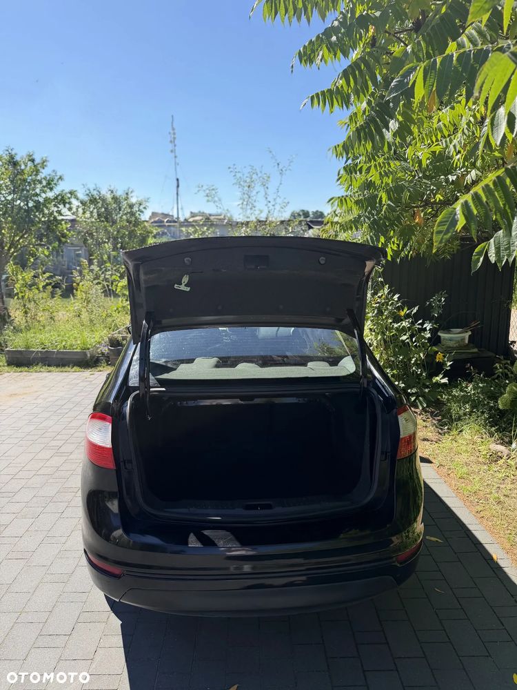 Ford Fiesta - 18