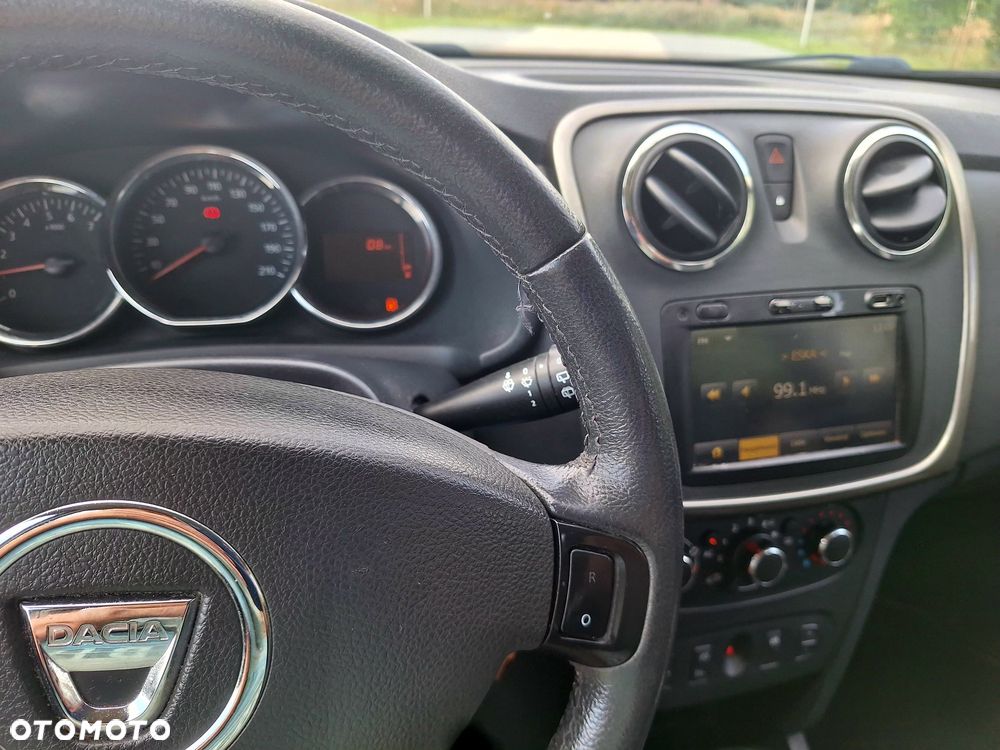Dacia Sandero Stepway TCe 90 Prestige - 27