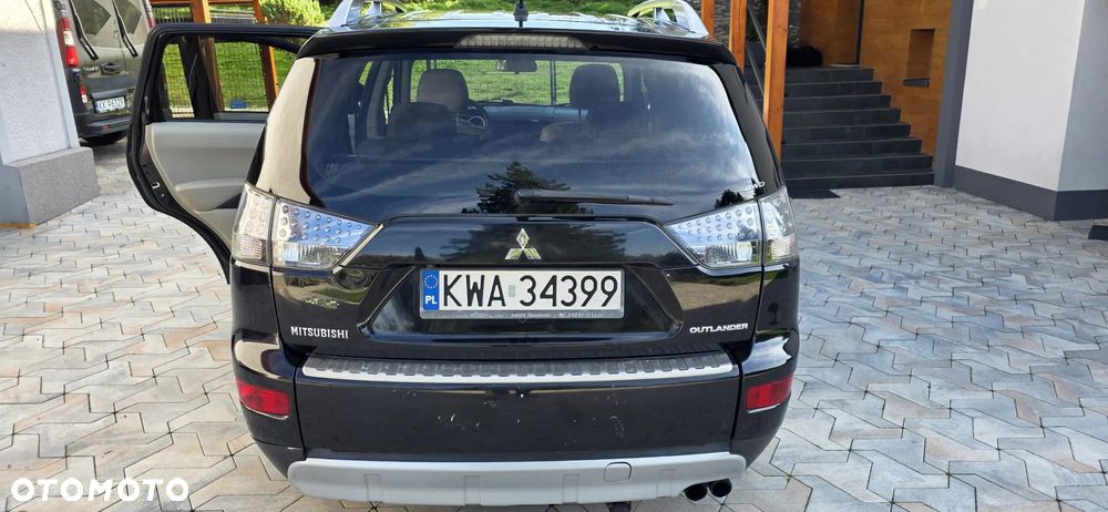 Mitsubishi Outlander 2.2 DI-D 4WD Instyle - 6