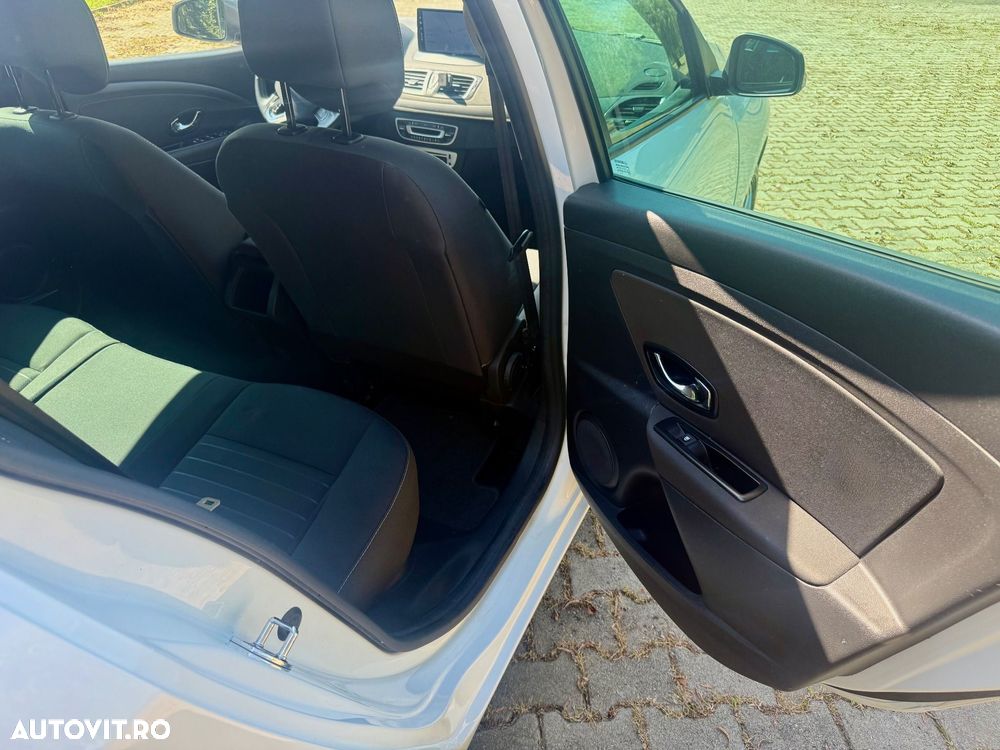 Renault Megane ENERGY dCi 110 EDC LIMITED - 27