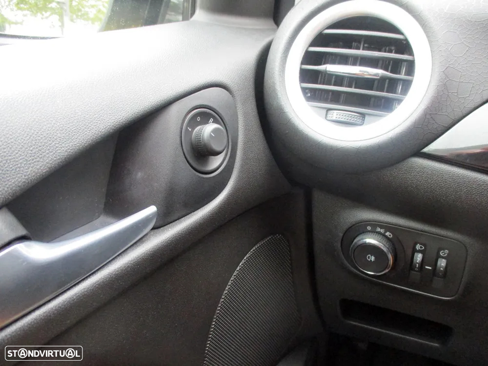 Opel Adam 1.2 Glam - 25
