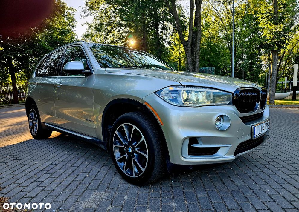 BMW X5 xDrive35i - 25