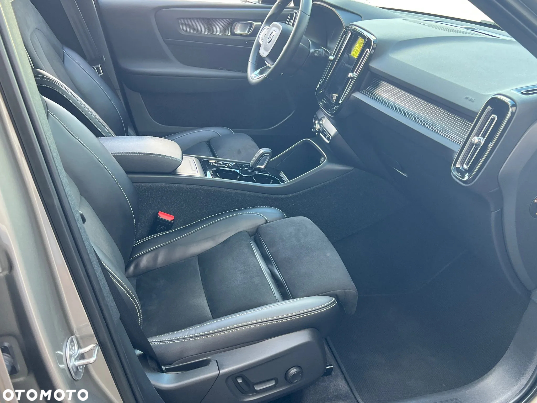 Volvo XC 40 - 20