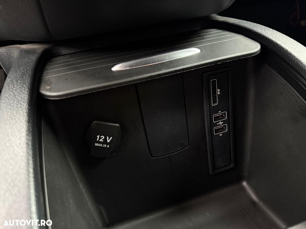 Mercedes-Benz V - 21