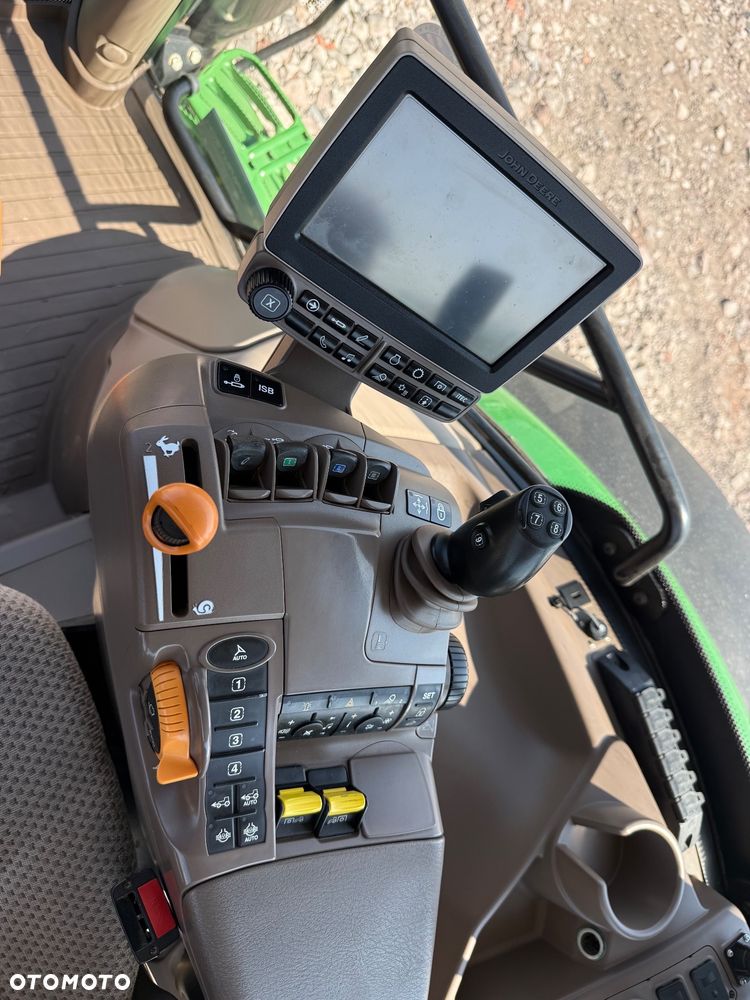 John Deere 6195R - 17