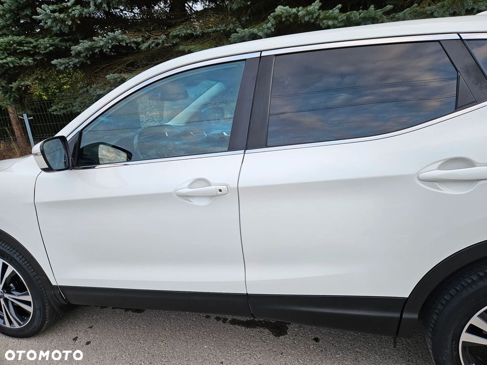 Nissan Qashqai 1.2 DIG-T N-Vision - 3