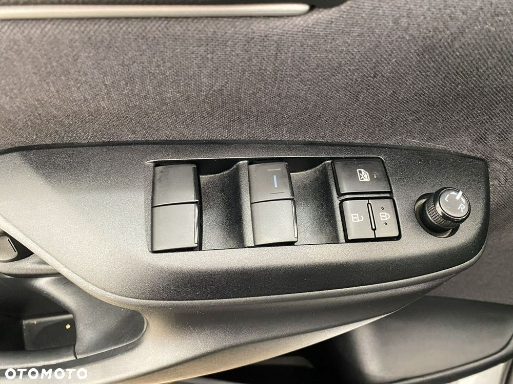 Toyota Yaris - 14