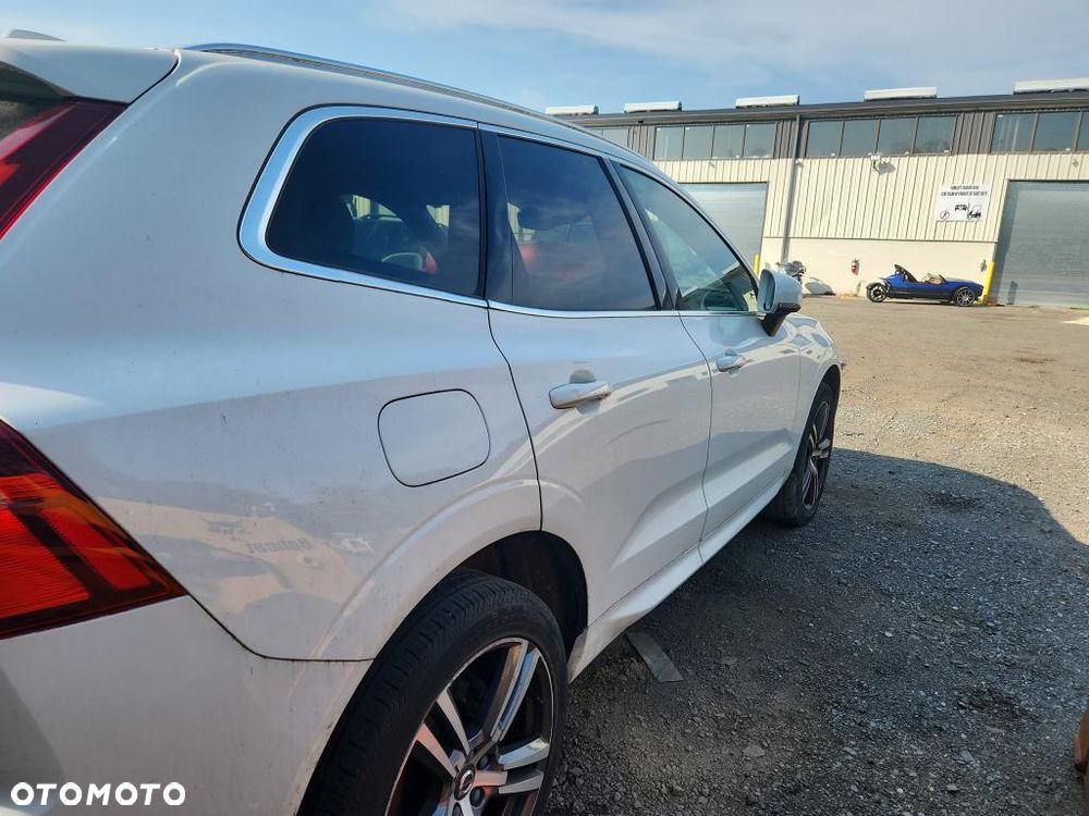 Volvo XC 60 - 22