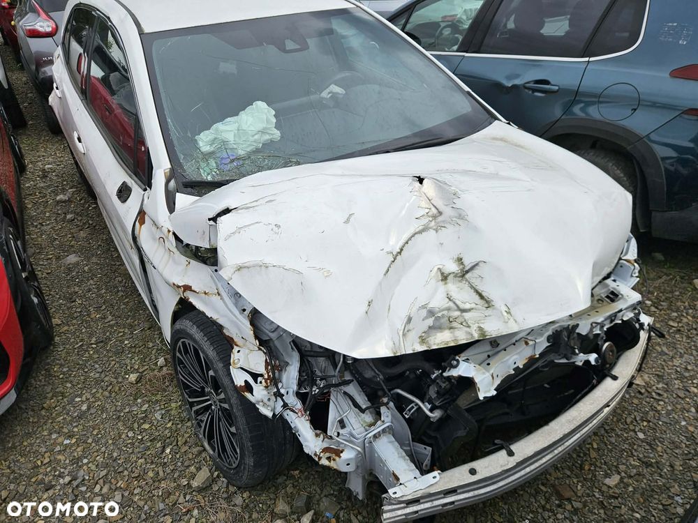 Toyota Corolla 1.8 Comfort - 10