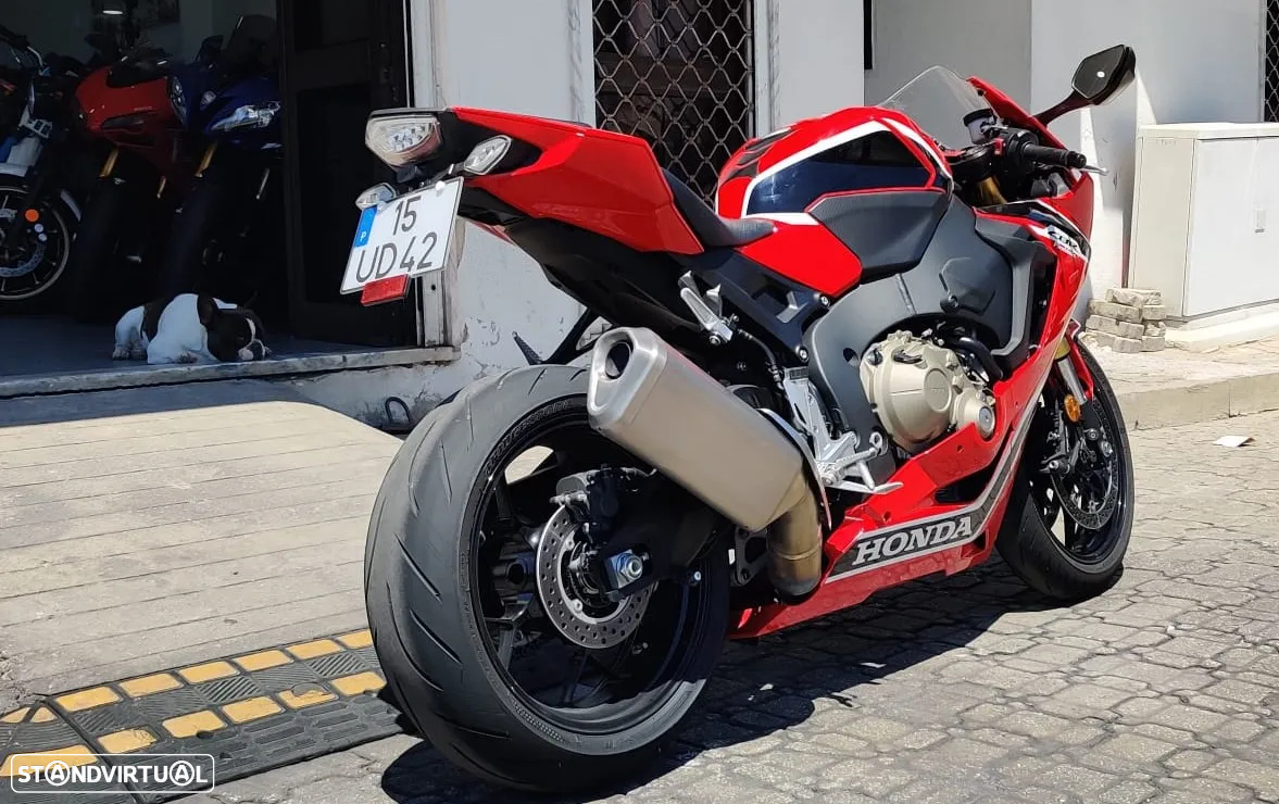 Honda CBR 1000 RR - 9
