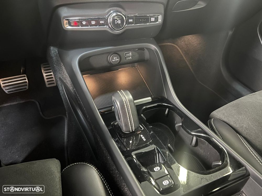 Volvo XC 40 1.5 T5 PHEV Inscription - 19
