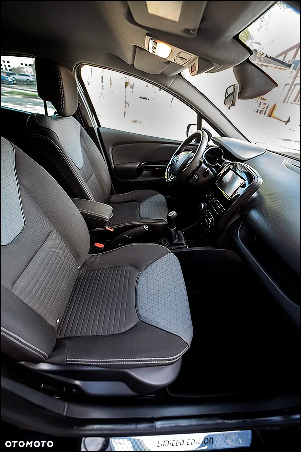 Renault Clio 0.9 TCe Limited - 35