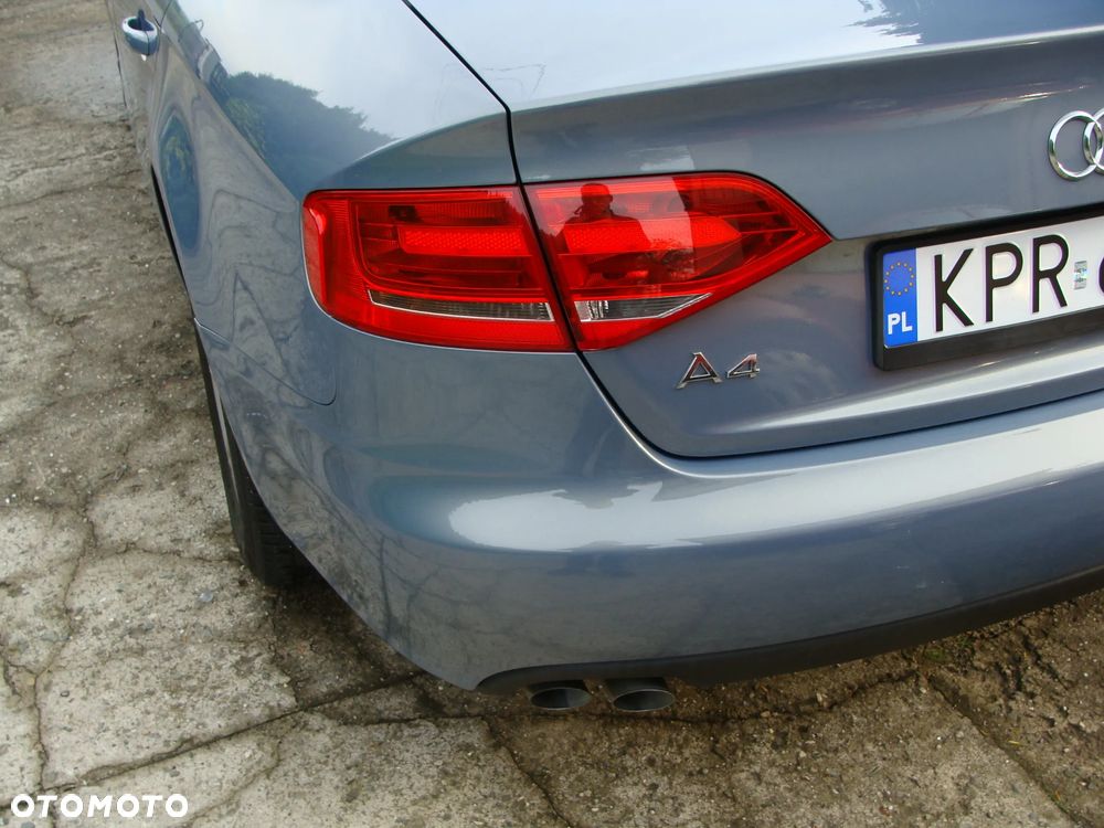 Audi A4 Limousine - 7