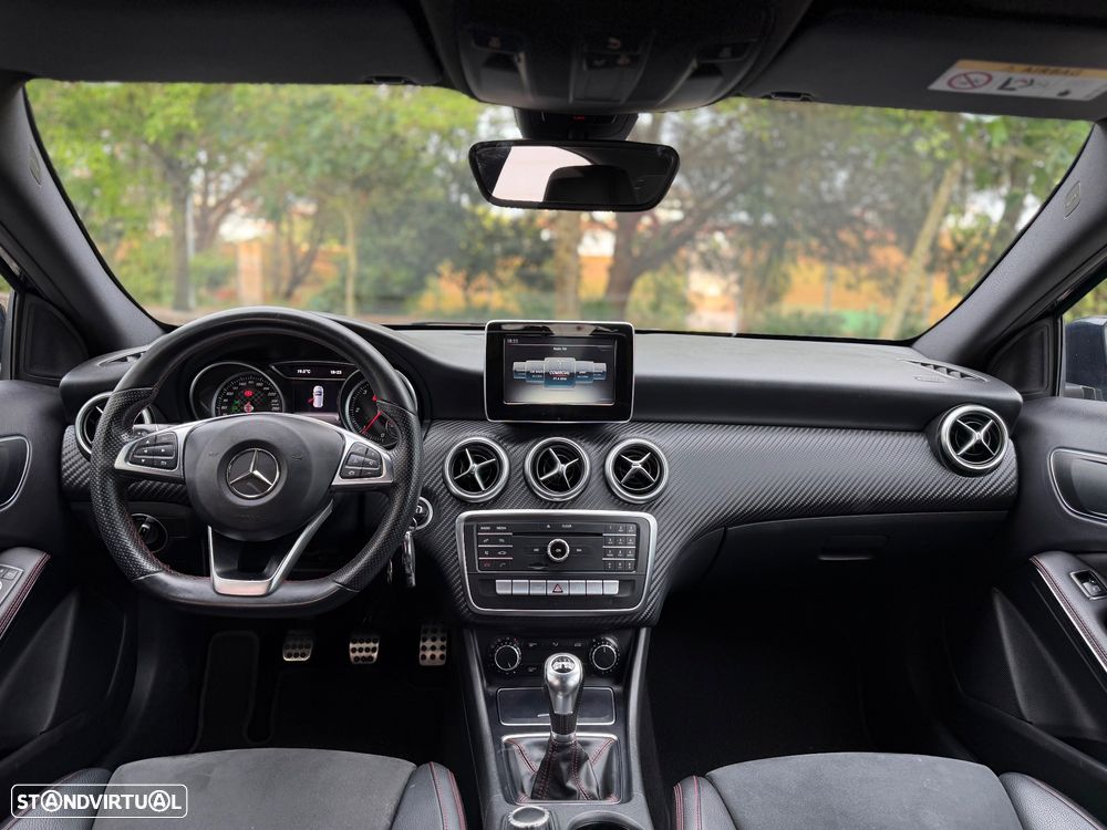 Mercedes-Benz A 180 d AMG Line - 8